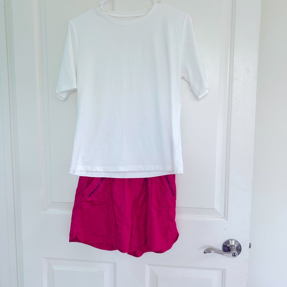 bundled 2 shorts & top